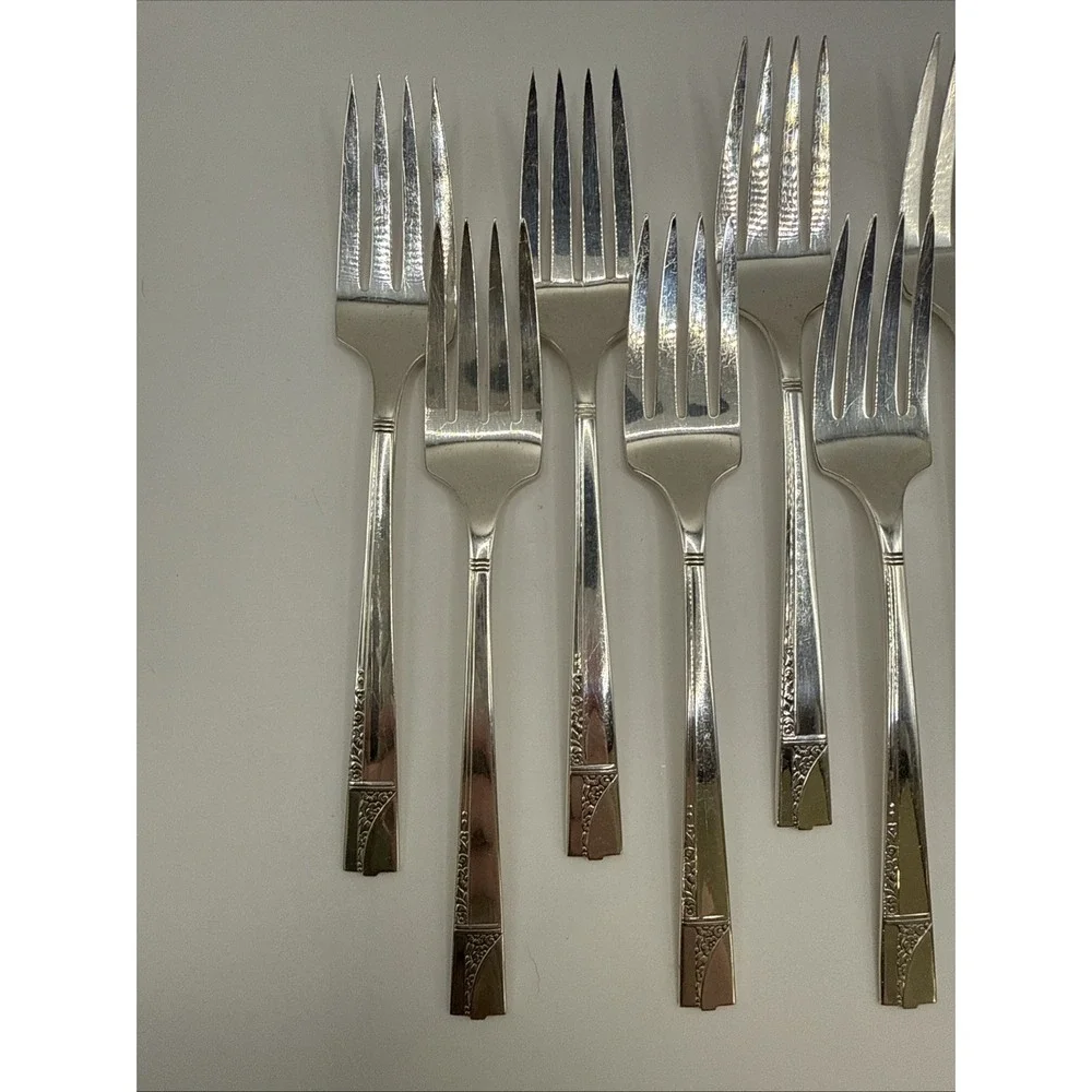 ONEIDA CAPRICE 1937 Nobility Silver Plate Flatware Salad Fork 6.5